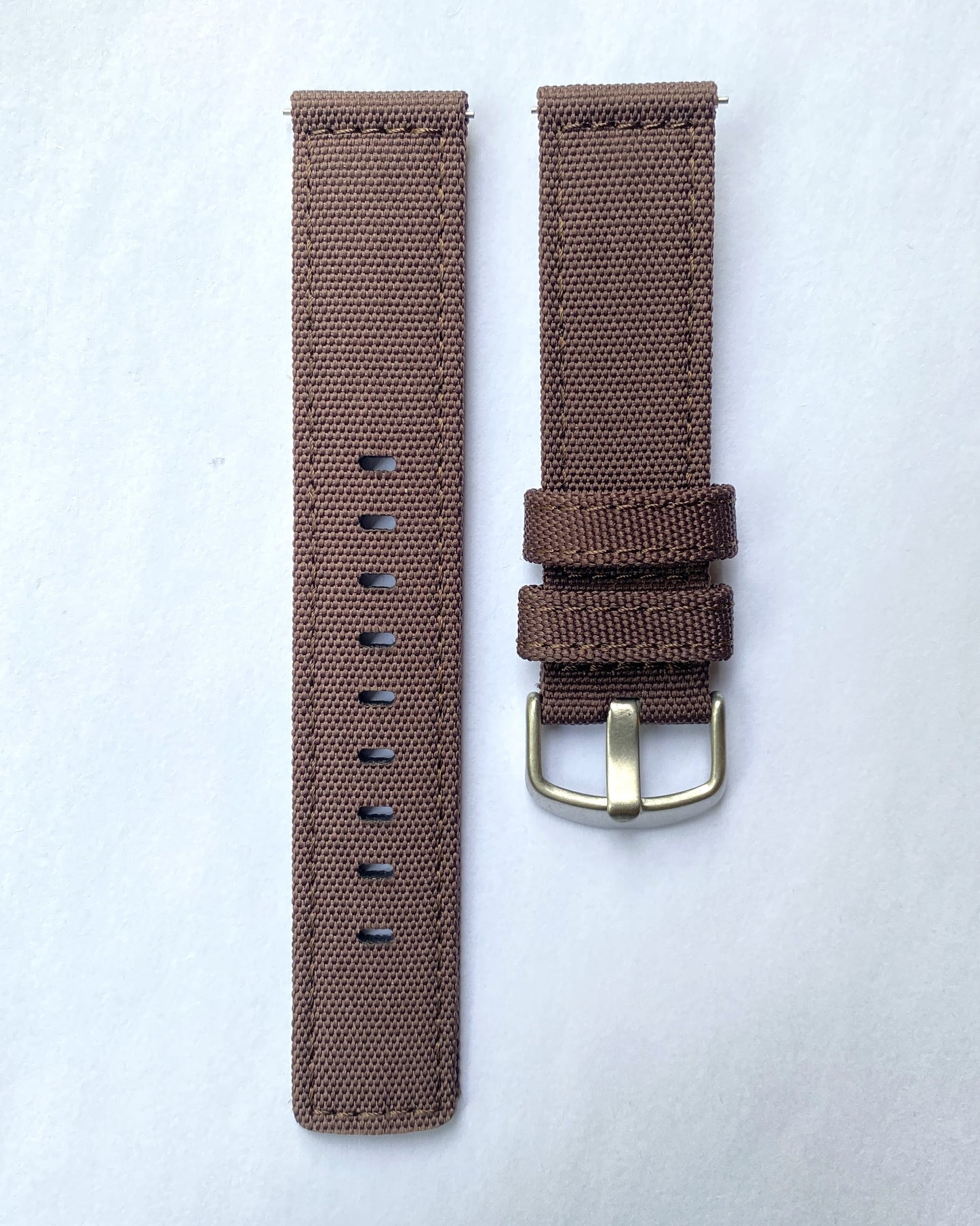 Water resistant watch straps 22mm. (Steel Buckle)