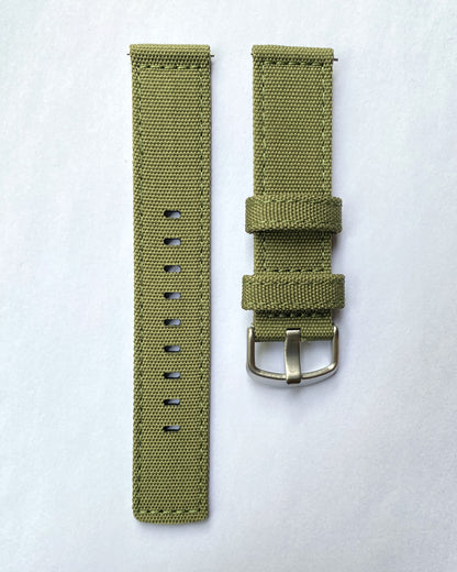 Water resistant watch straps 22mm. (Steel Buckle)